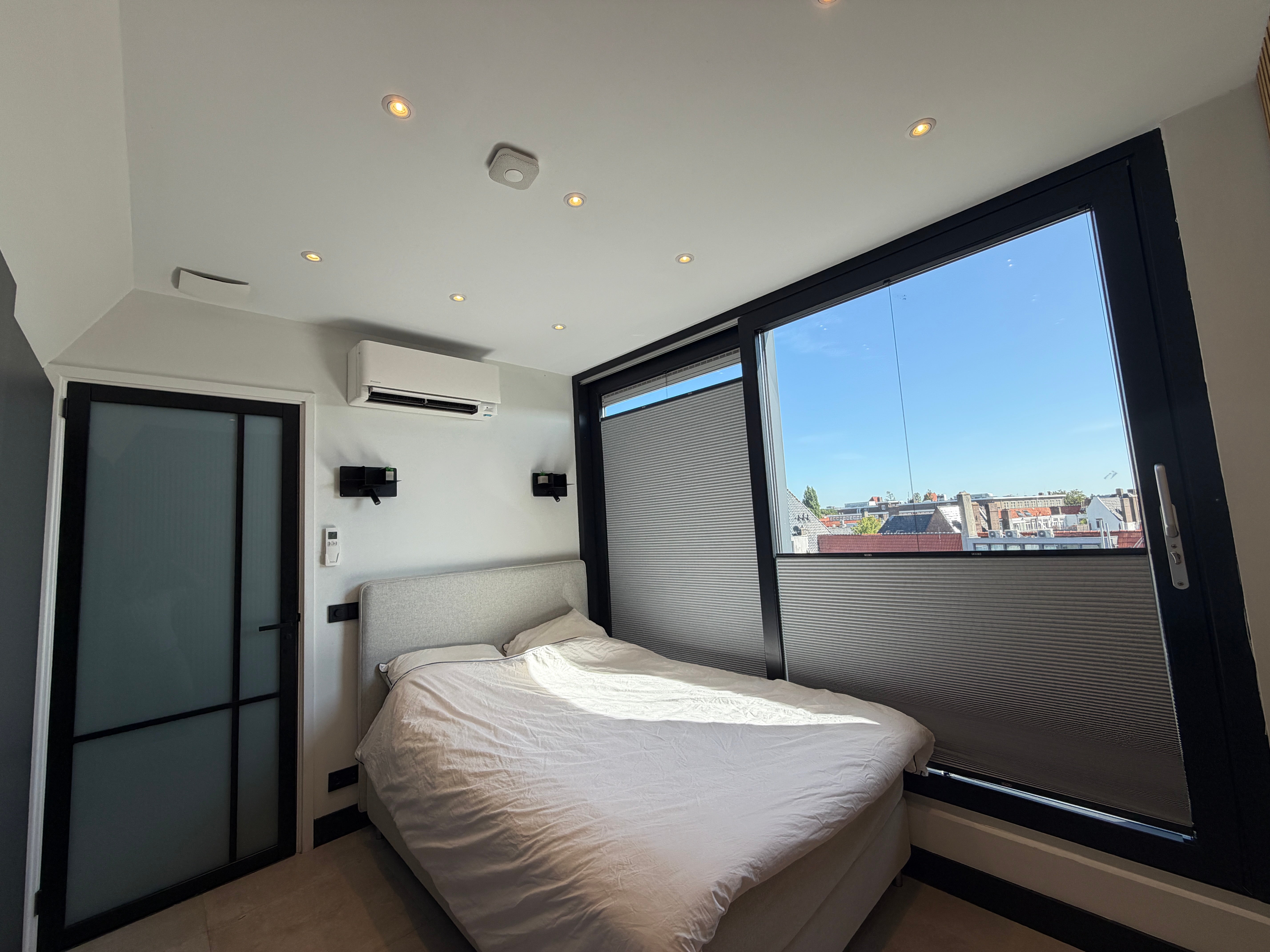 Woning te huur: Europaplein, Amsterdam