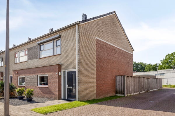 Huis Haghoeksweg 10 in Almelo