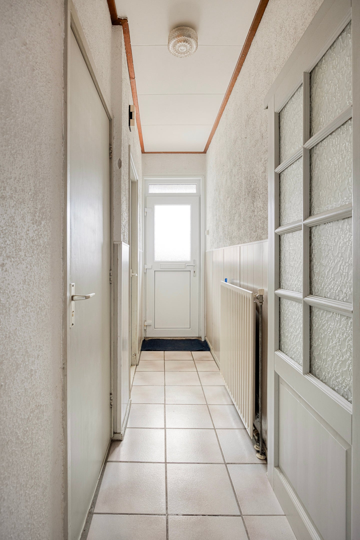 Tussenwoning te koop: Ossenisseweg 88, Rotterdam