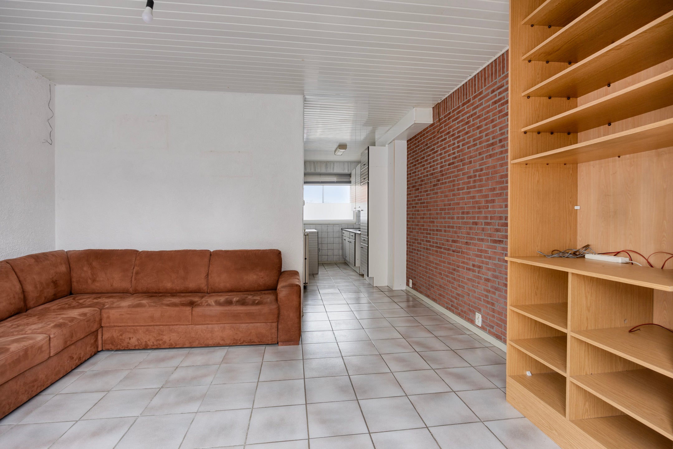 Tussenwoning te koop: Ossenisseweg 88, Rotterdam