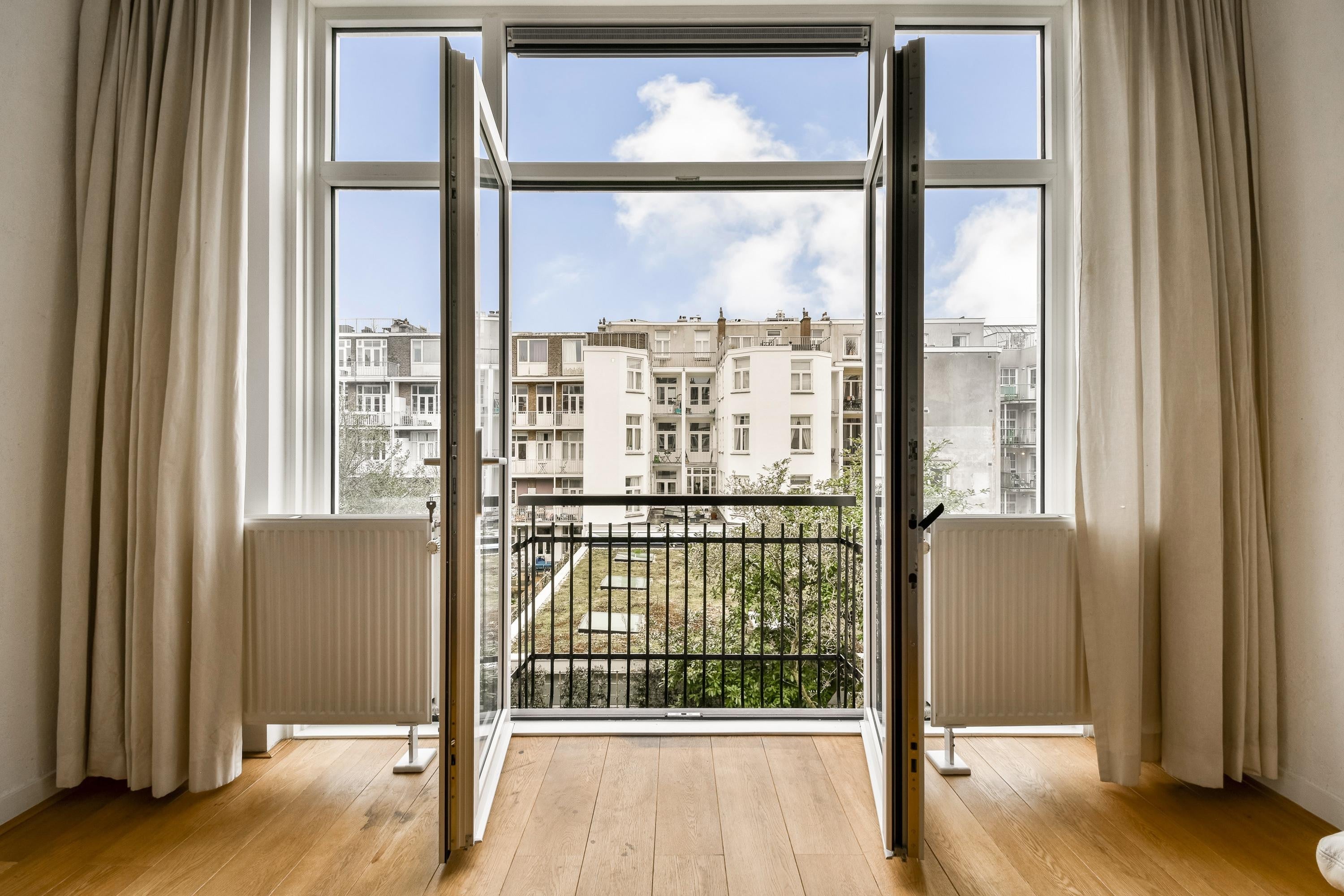 Woning te huur: Frans van Mierisstraat, Amsterdam