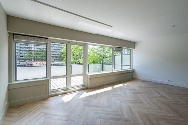 Flat Kruiskade 119 G