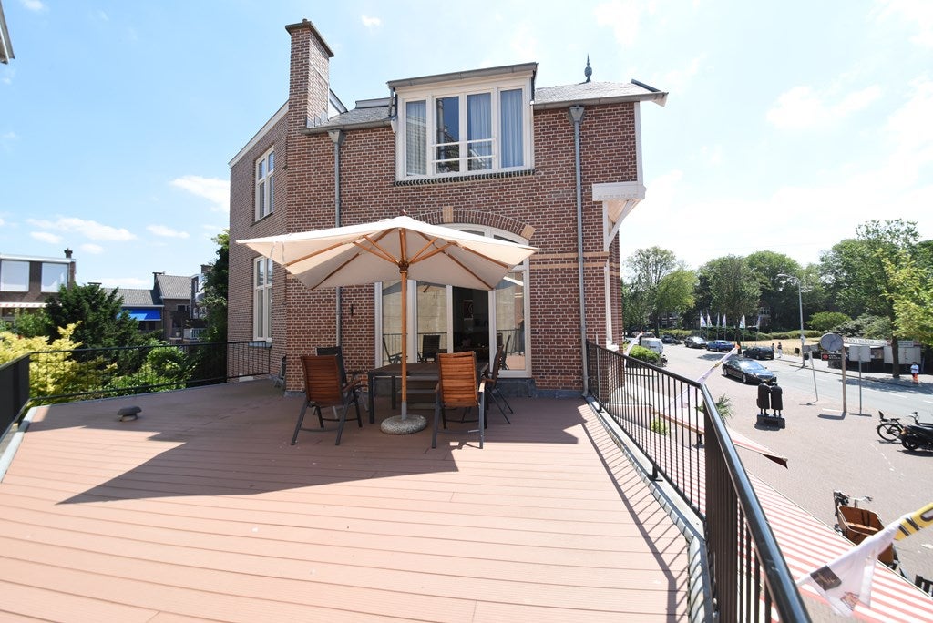 Flat Frederik Hendrikplein 37