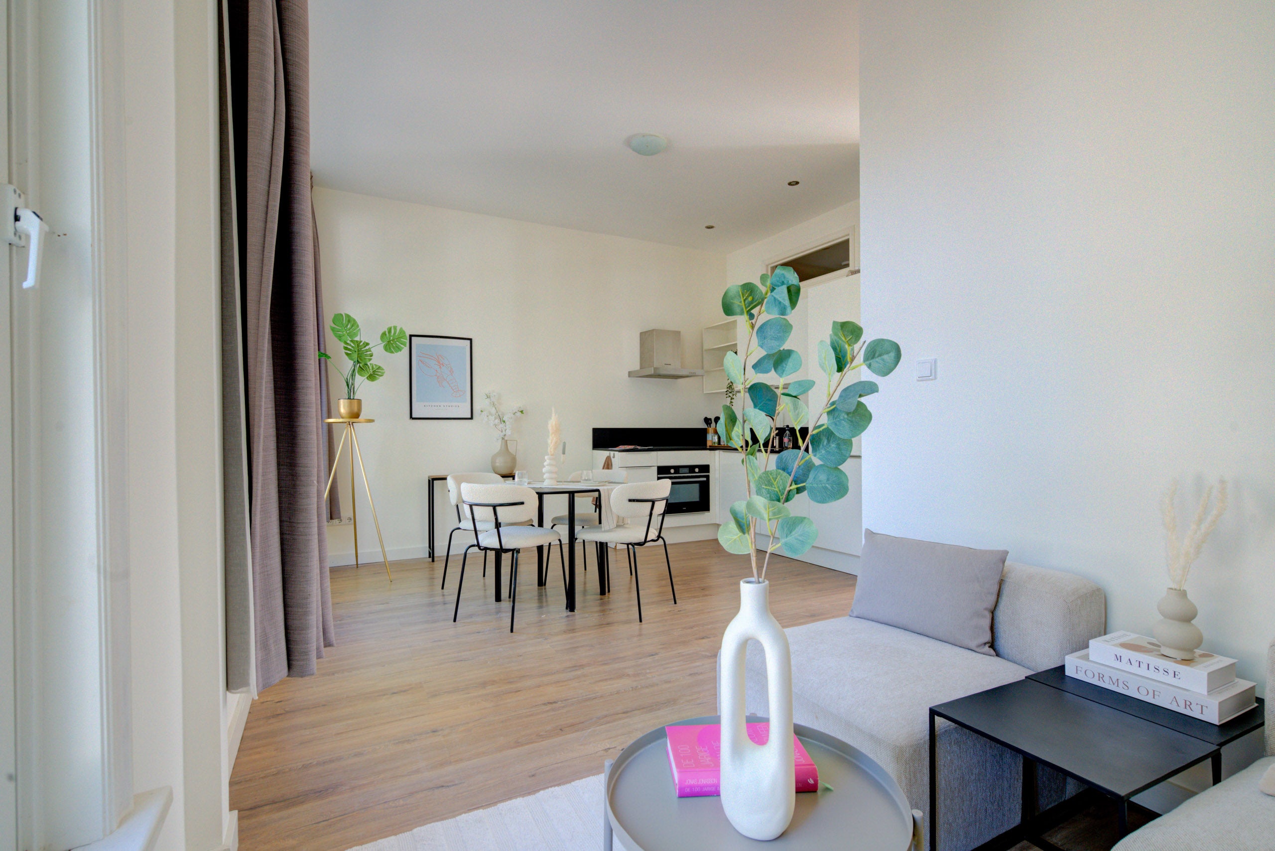 Appartement te koop: Voorhelmstraat 43A, Haarlem