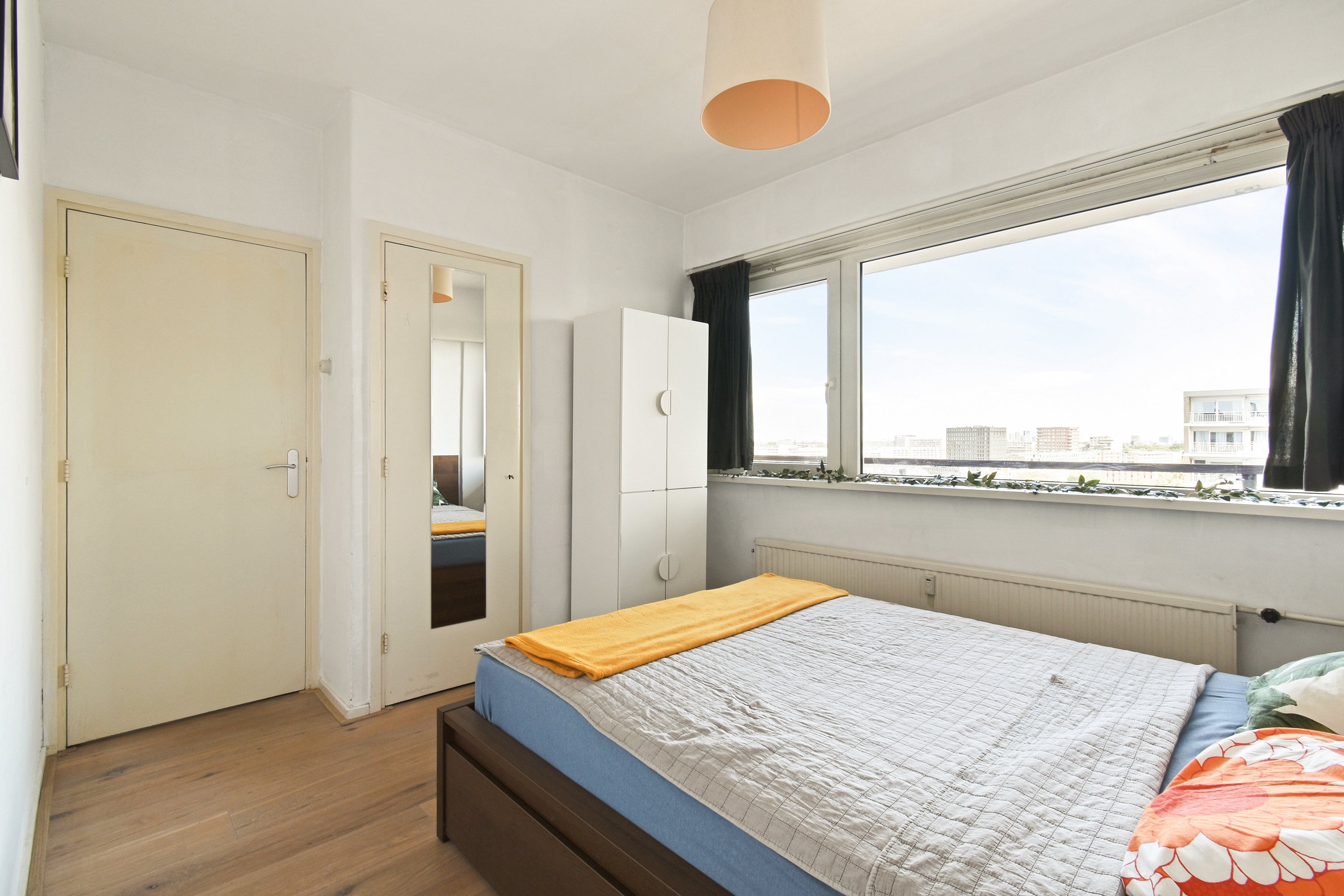 Studio te koop: Burgemeester Hogguerstraat 757, Amsterdam
