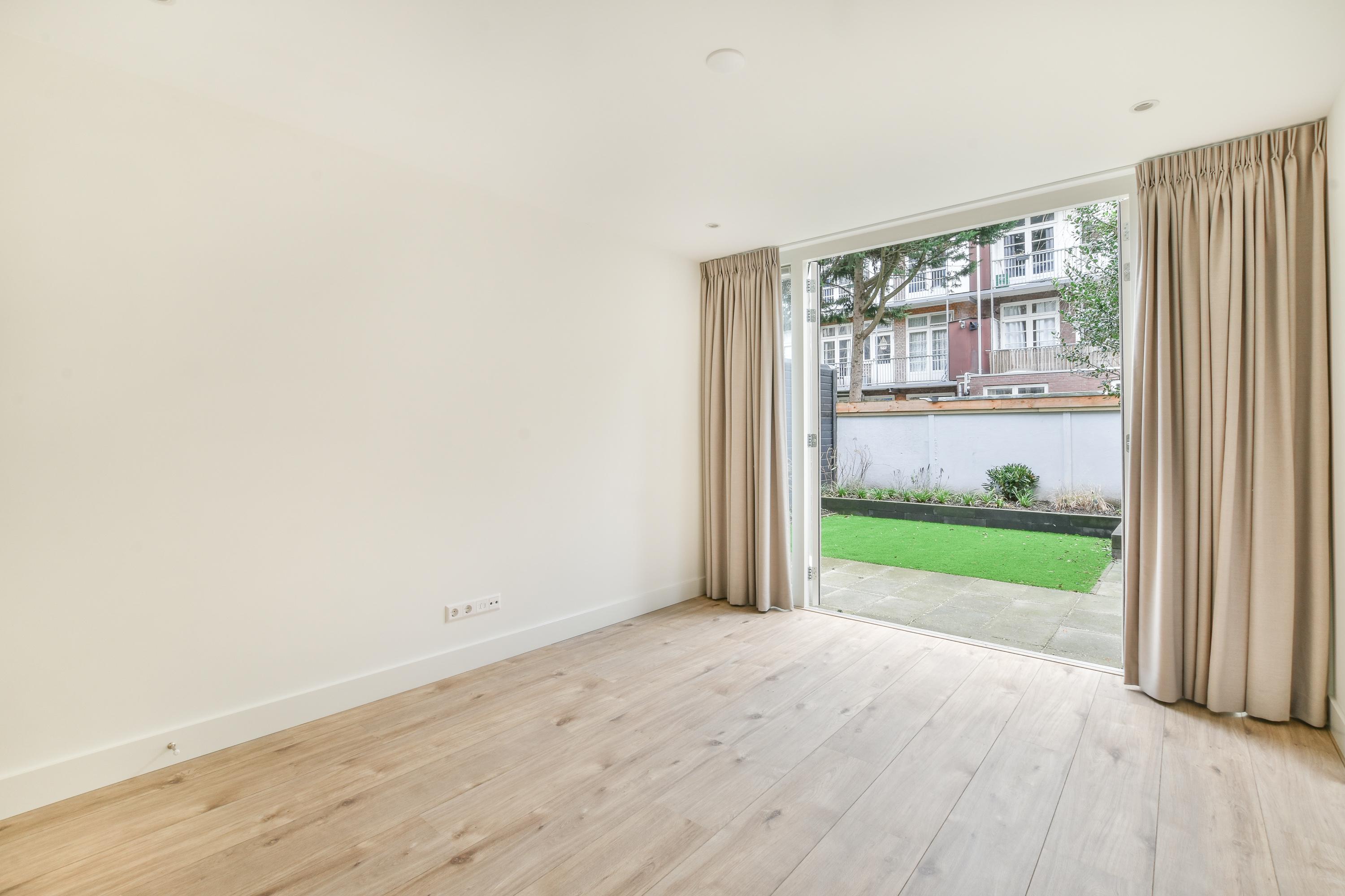 Woning te huur: Van Walbeeckstraat, Amsterdam