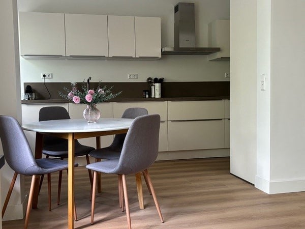 Te huur: Appartement Onstein in Amsterdam