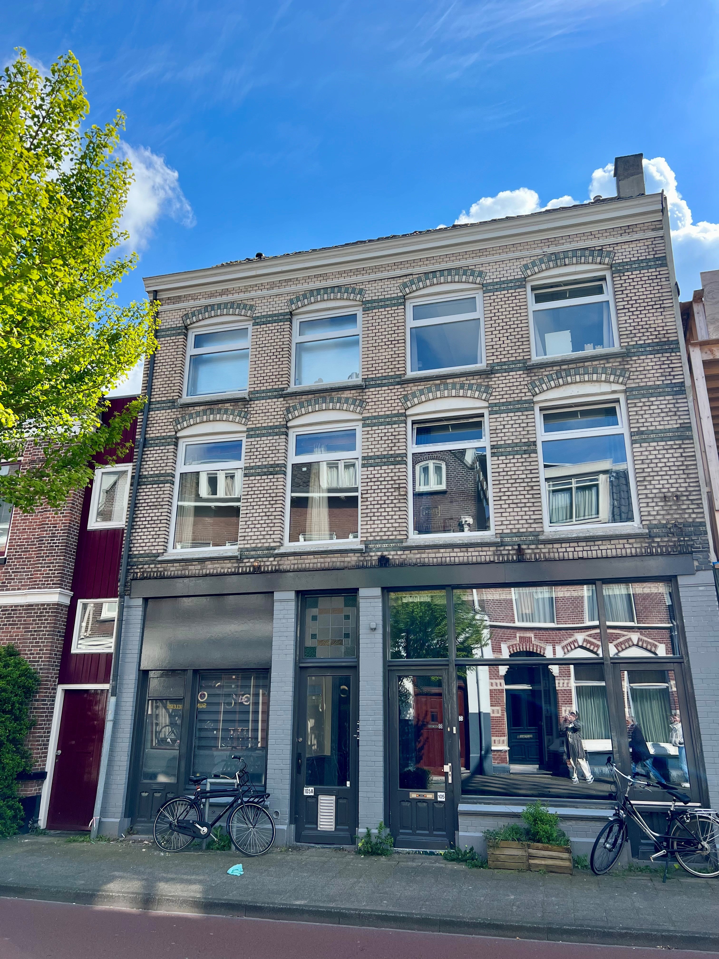 Kamer Van Karnebeekstraat 105 a 14 - Tweede Etage achterzijde links in Zwolle
