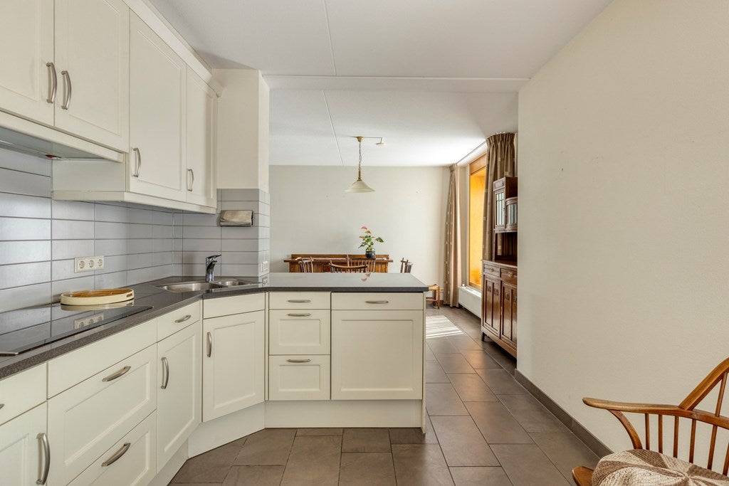 Hoekwoning te koop: Amalialaan 27, Bladel