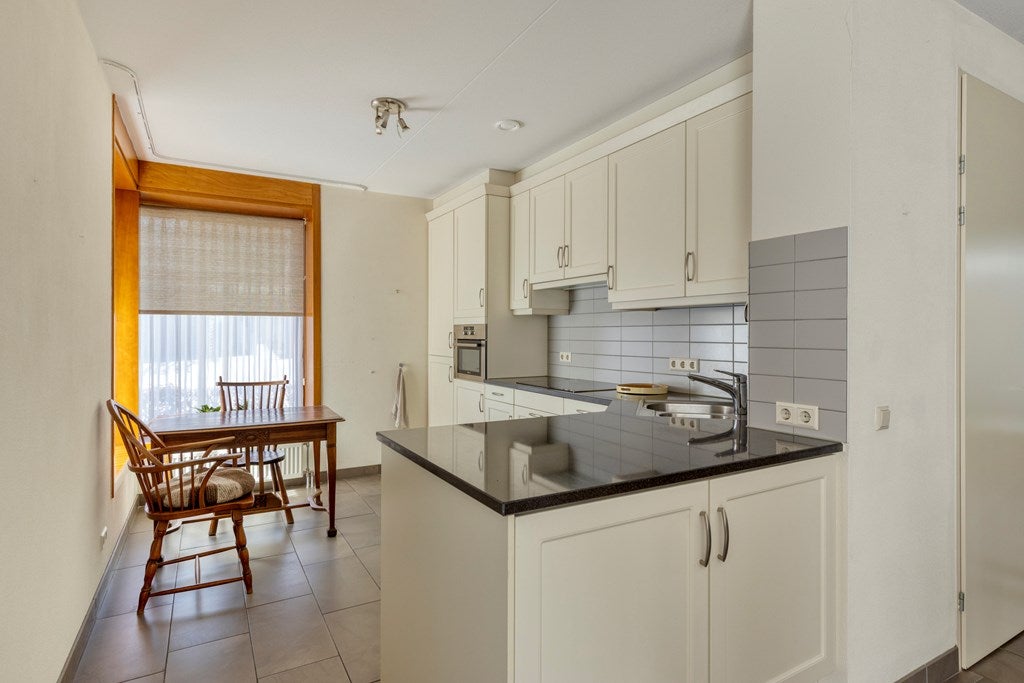 Hoekwoning te koop: Amalialaan 27, Bladel