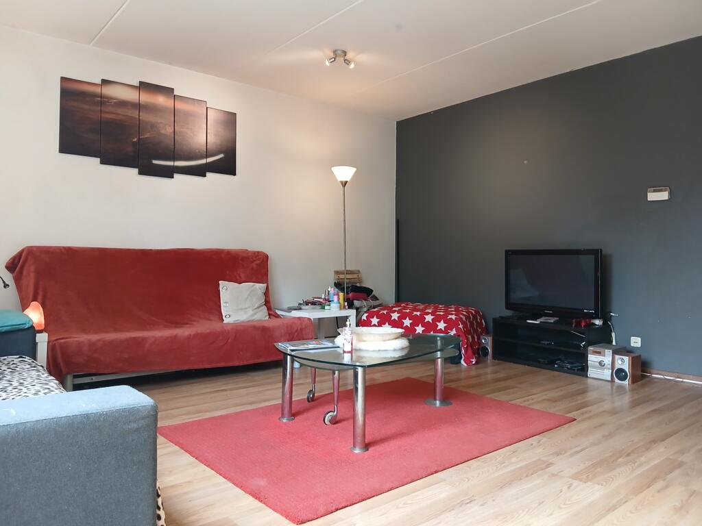 Tussenwoning te koop: Watersingel 78, Leek