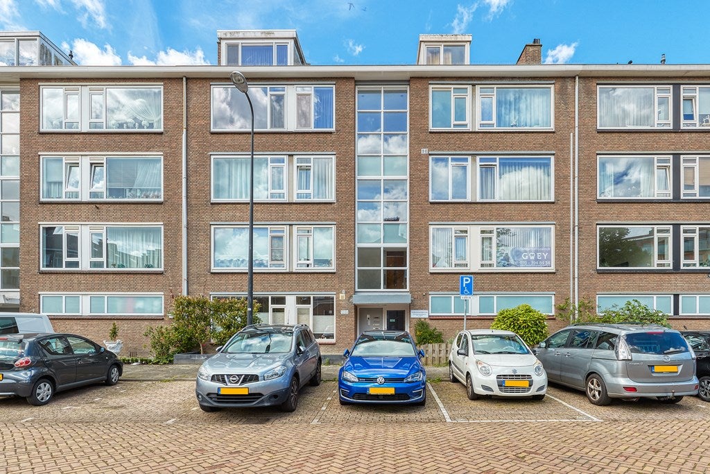 Appartement te koop: Minister Aalberselaan 100, Rijswijk