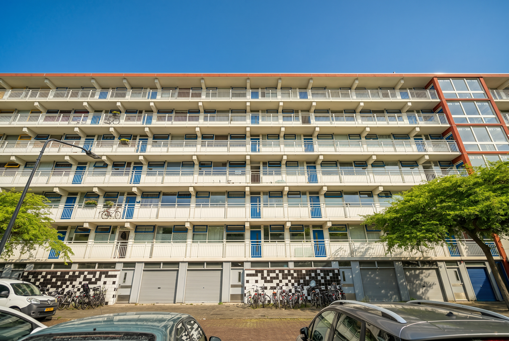 Appartement Jacques Urlusplantsoen 221 in Leiden