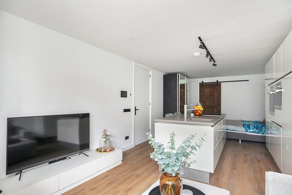 Woning te huur: Bezaanjachtplein, Amsterdam