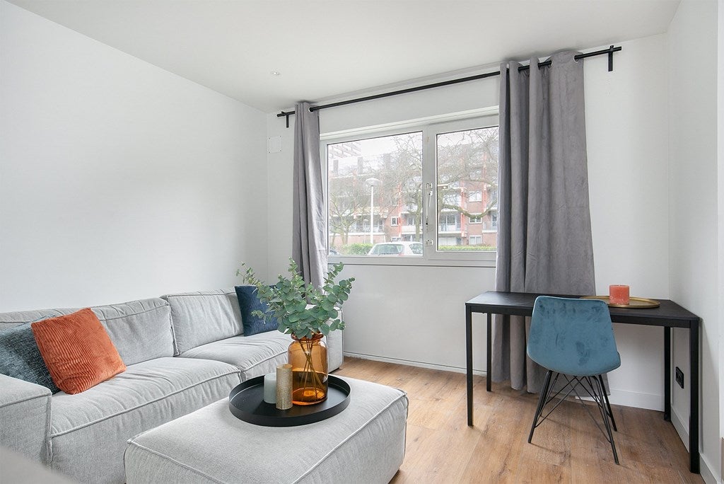 Woning te huur: Bezaanjachtplein, Amsterdam