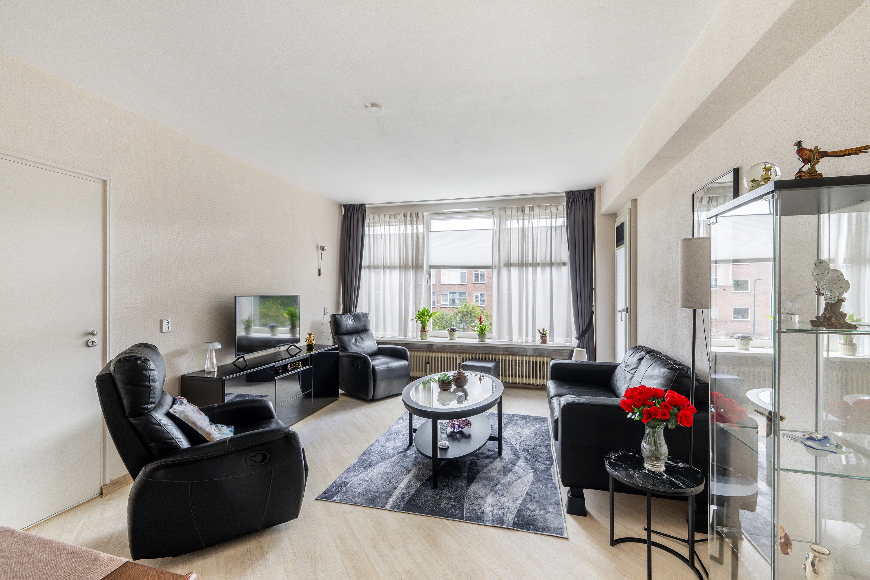 Appartement te koop: van Hogendorplaan 206, Vlaardingen