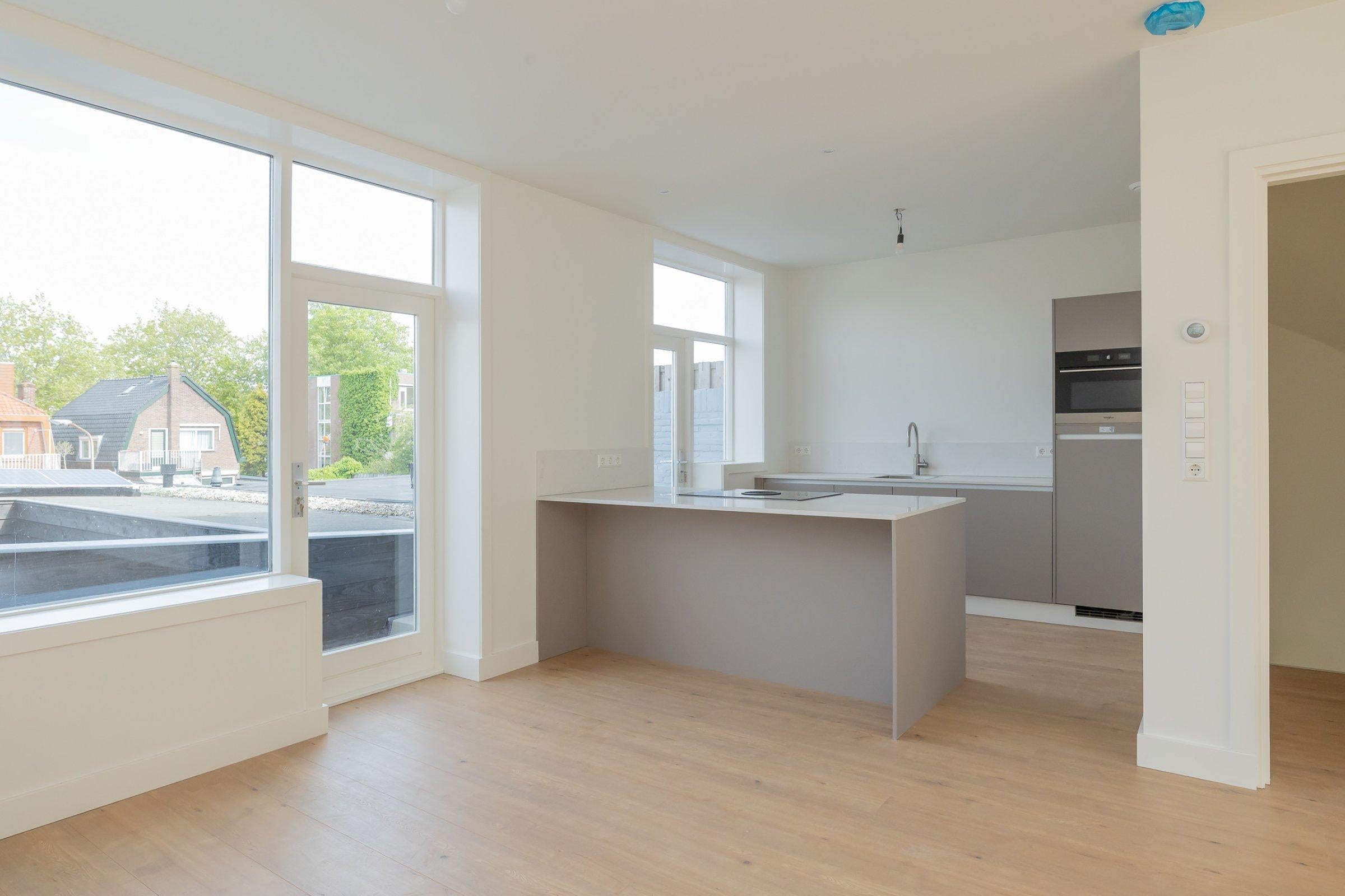 Appartement te huur: Dokter De Liefdestraat 12, Haarlem