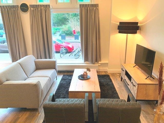 Woning te huur: Doezastraat, Leiden