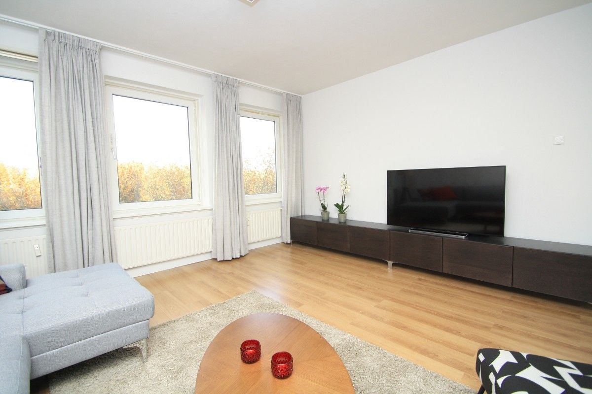Te huur Appartement Van Nijenrodeweg in Amsterdam