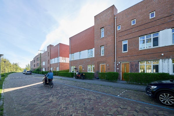 Het Betonijzer 222 in Diemen