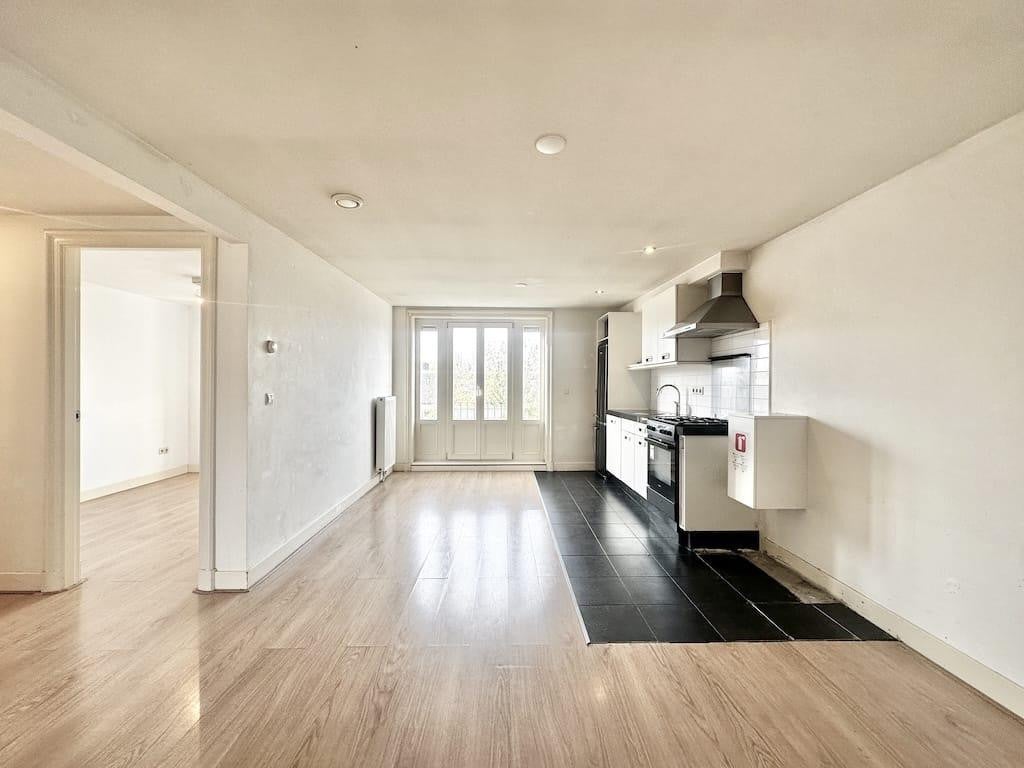 Te huur Appartement Admiraal De Ruijterweg in Amsterdam