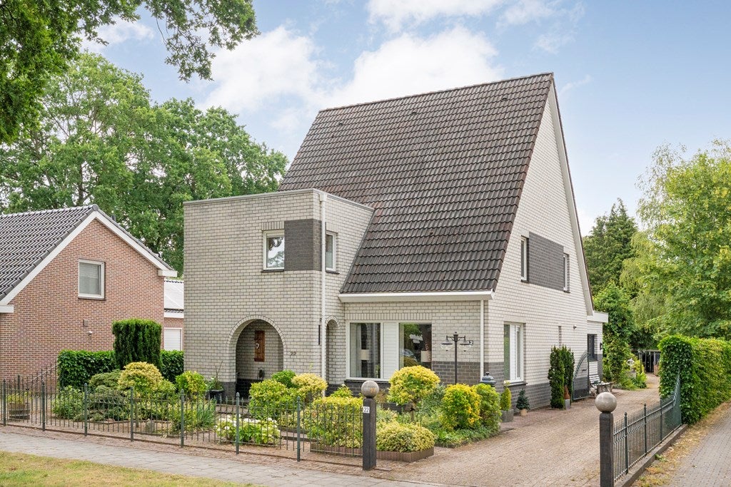 Huis Klazienaveensestraat 22 in Nieuw-Dordrecht