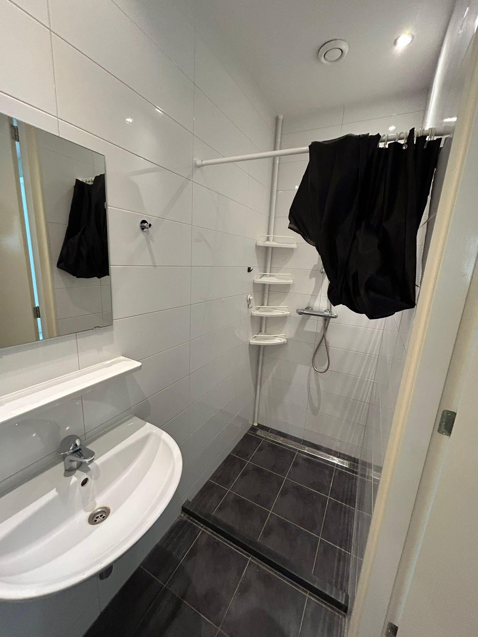 Studio te huur: Sluiskade 59A-2, Hoogezand