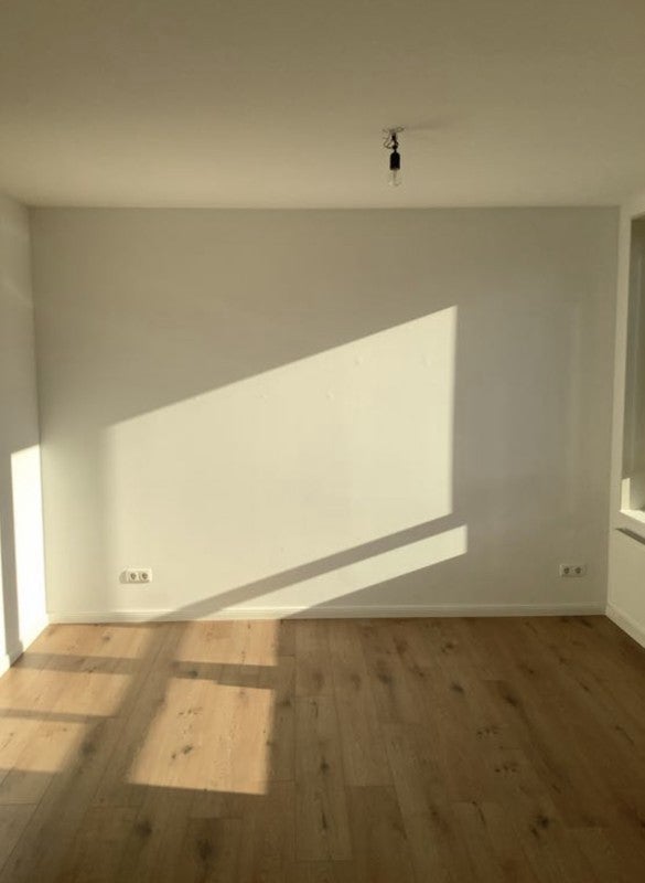 Appartement aan de Badrianhof in Amsterdam