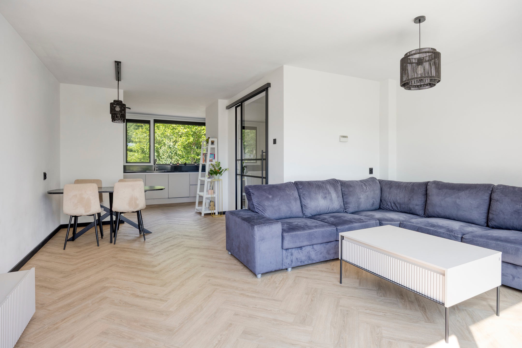 Tussenwoning te koop: Regenboogstraat 18, Dordrecht