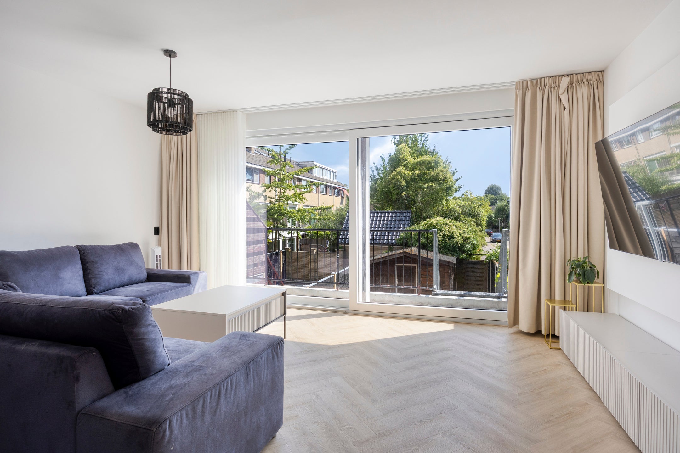 Tussenwoning te koop: Regenboogstraat 18, Dordrecht