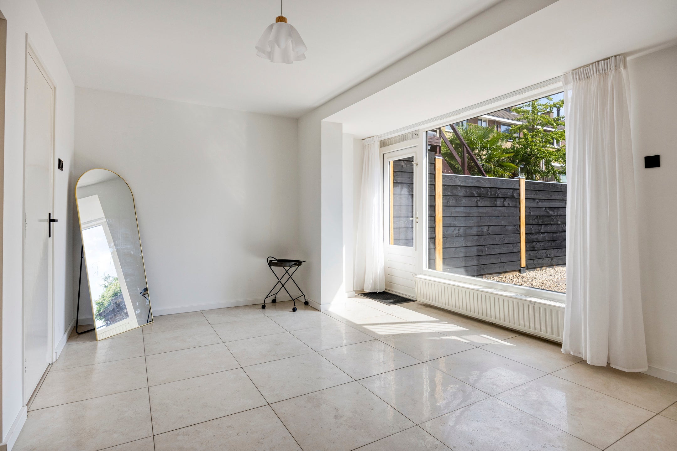 Tussenwoning te koop: Regenboogstraat 18, Dordrecht