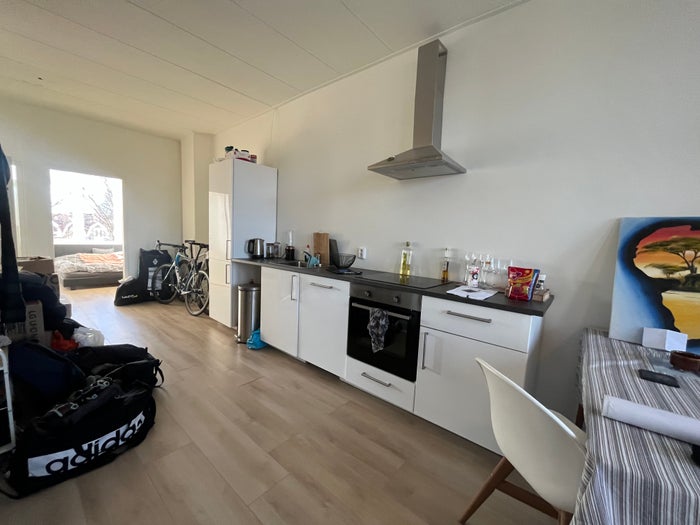 Te huur: Appartement Mathenesserdijk 291 B 03 in Rotterdam