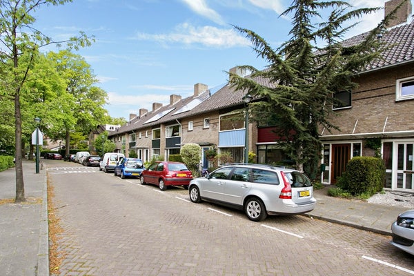 Huis St Adrianusstraat in Eindhoven