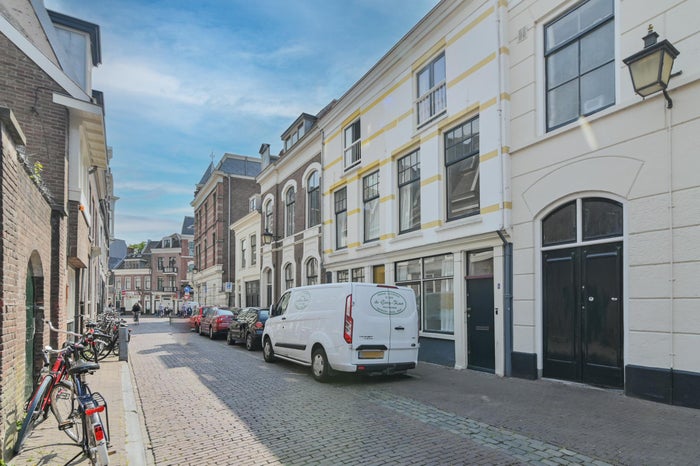 Lange Jufferstraat 8