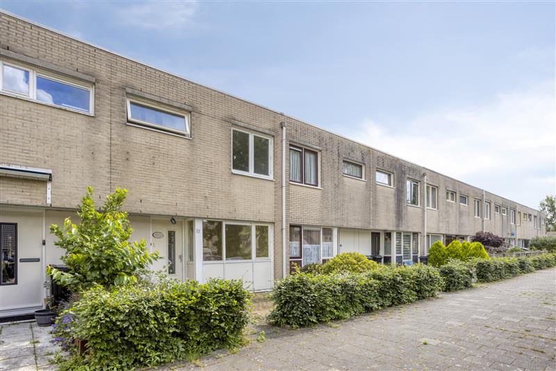 Huis Zonnebloemweg 25 in Almere