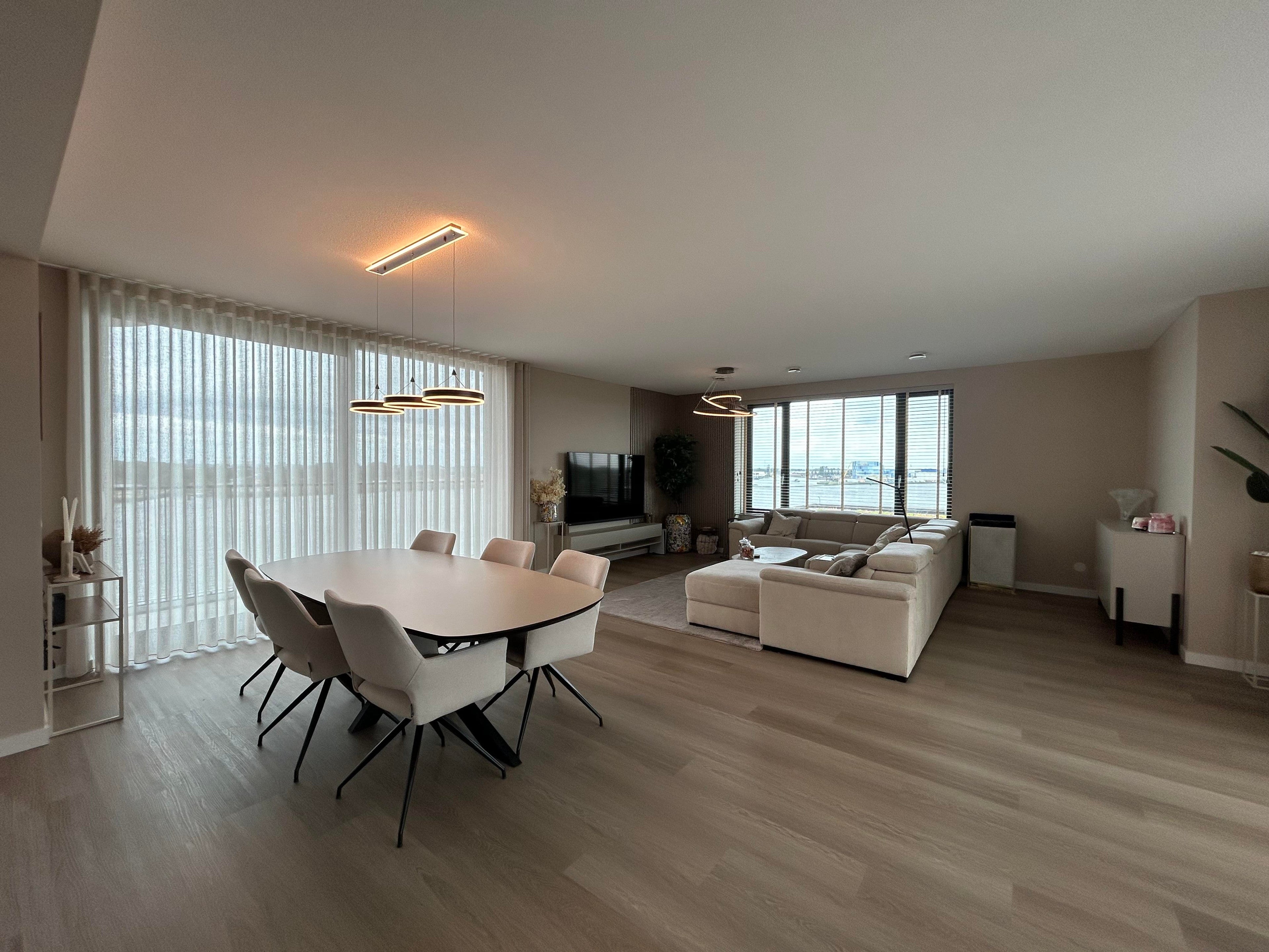 Appartement Pampuskade in Rotterdam