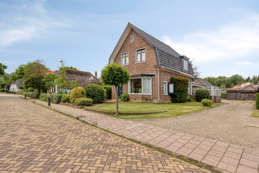 Huis Hackforterweg 5 in Wichmond