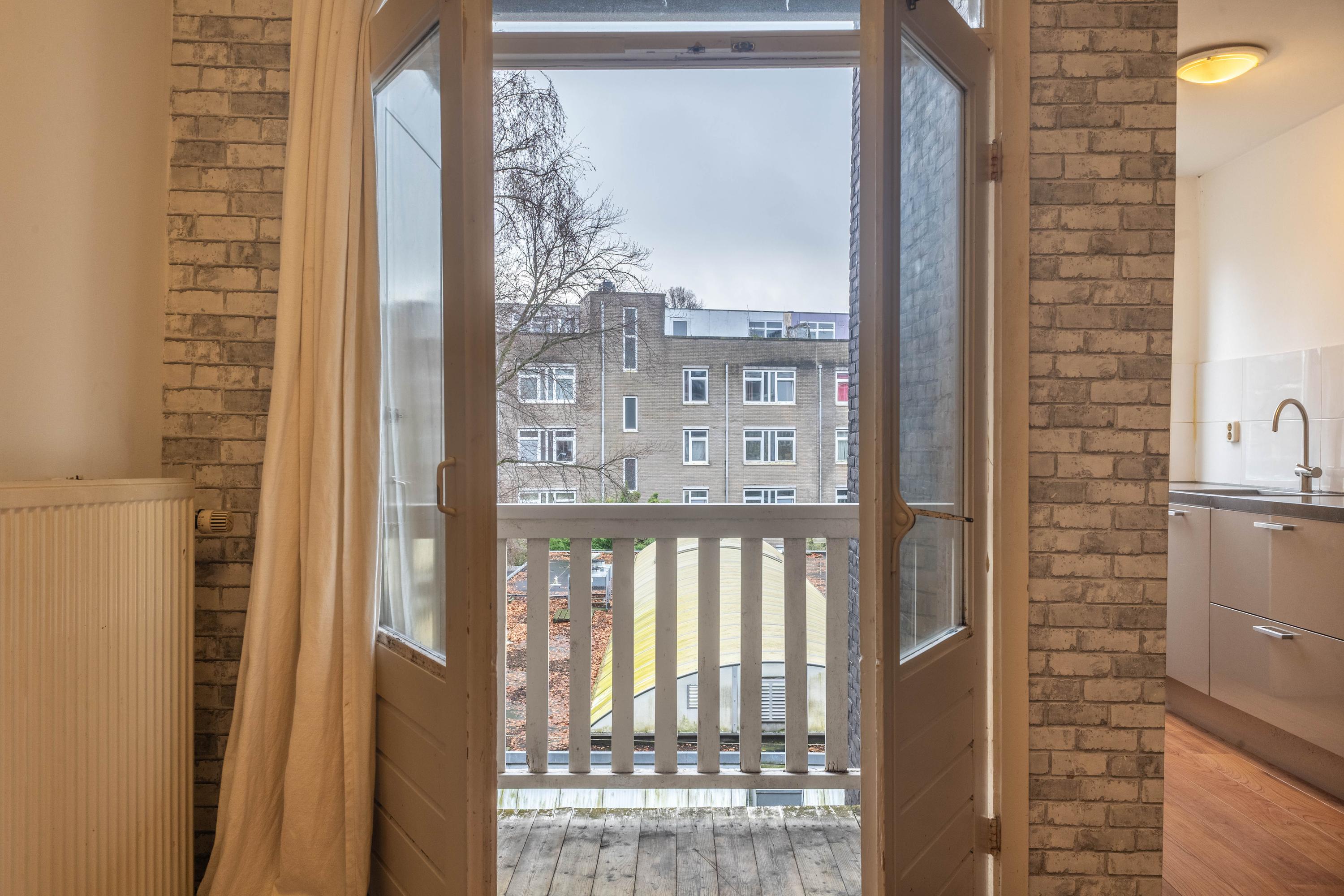 Studio te koop: Fagelstraat 63-2, Amsterdam