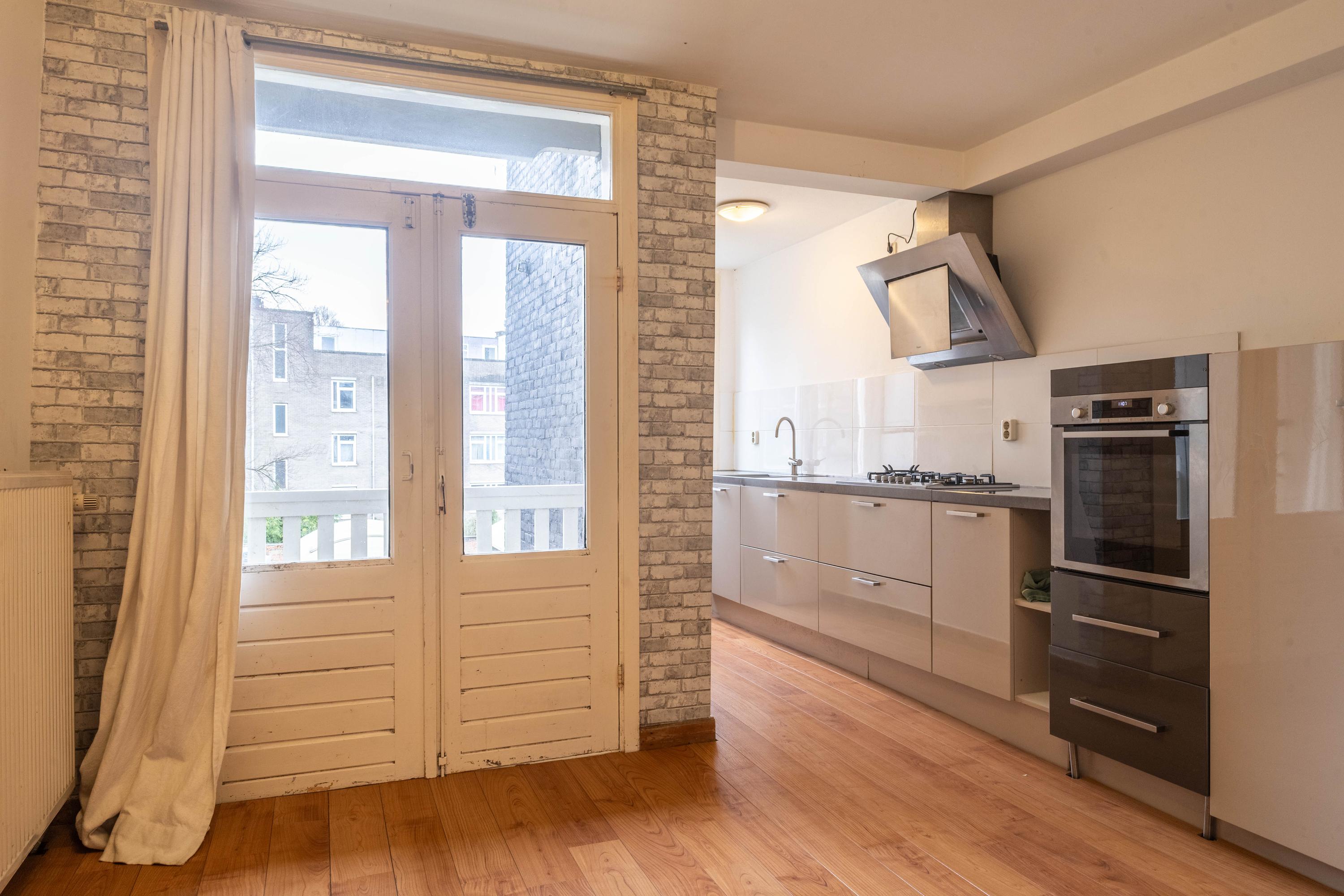 Studio te koop: Fagelstraat 63-2, Amsterdam