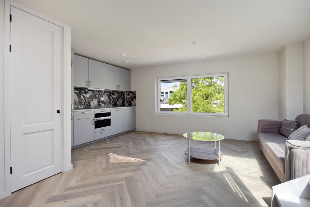 Woning te huur: Nieuwe Laan, Amsterdam