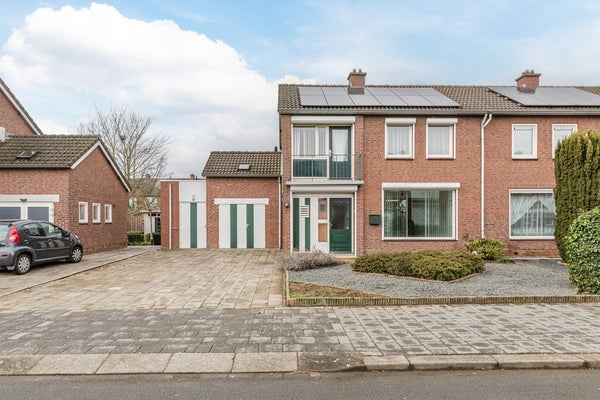 Abeelstraat 19 in Echt