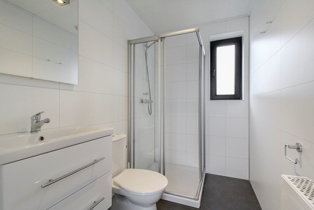 Vrijstaande woning te koop: Buitenhuizerweg 2-451, Velsen-Zuid