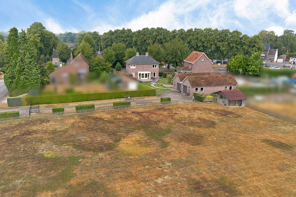 Vrijstaande woning te koop: Napoleonsweg 37, Haelen