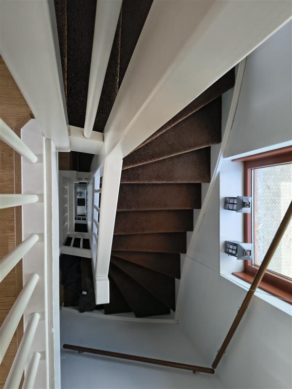 Tussenwoning te koop: Wilniserf 35, Tilburg