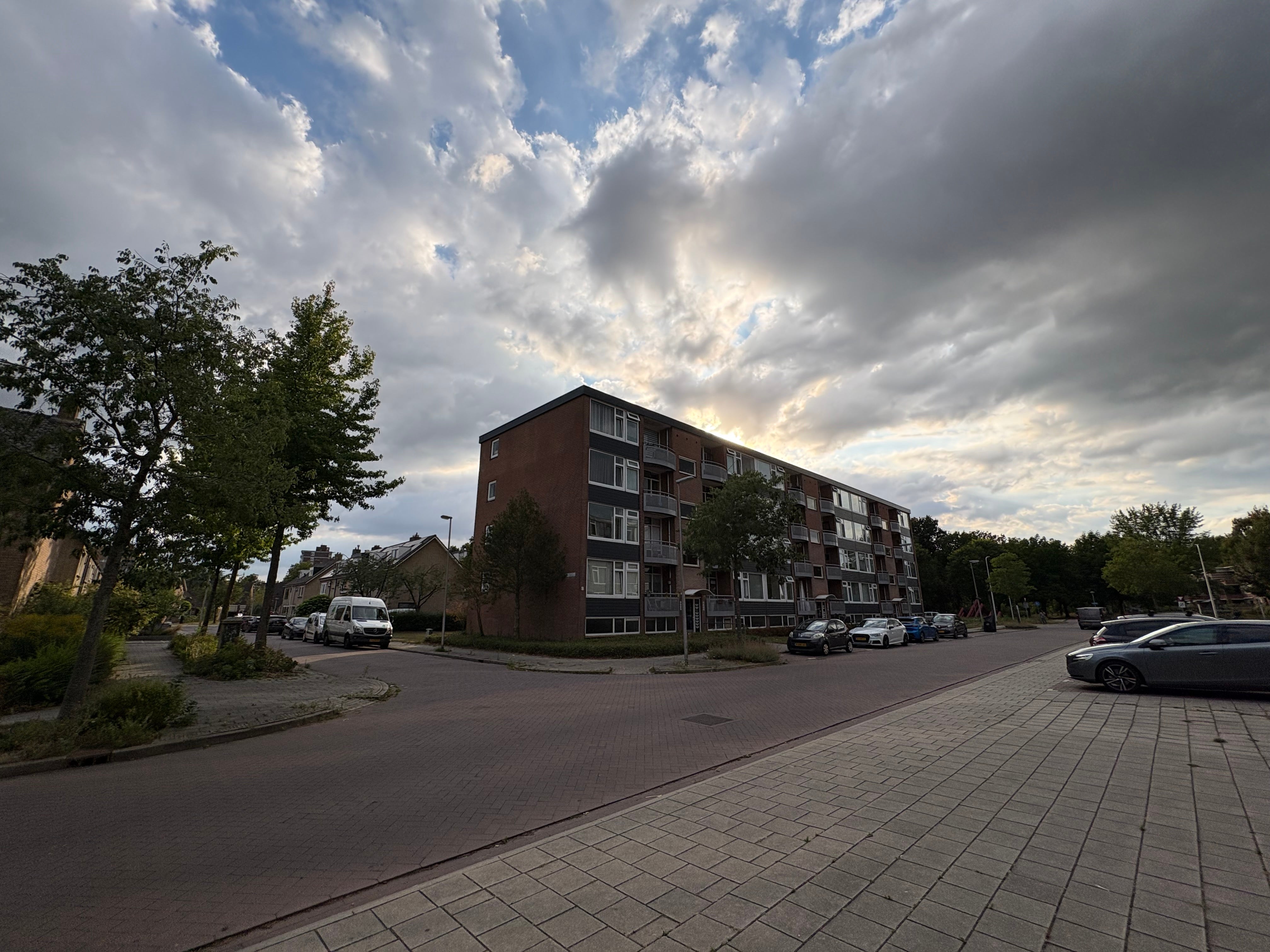 Appartement te huur: Koningin Wilhelminalaan 43, Deventer