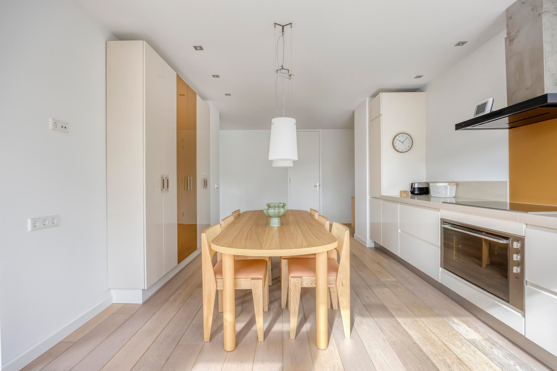 Woning te huur: Onstein, Amsterdam