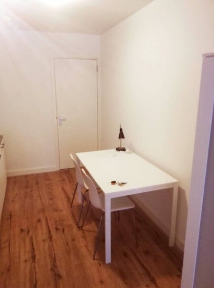 Studio aan de Vijverhofstraat in Rotterdam (3032 SM)