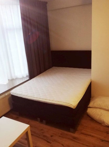 Studio aan de Vijverhofstraat in Rotterdam (3032 SM)