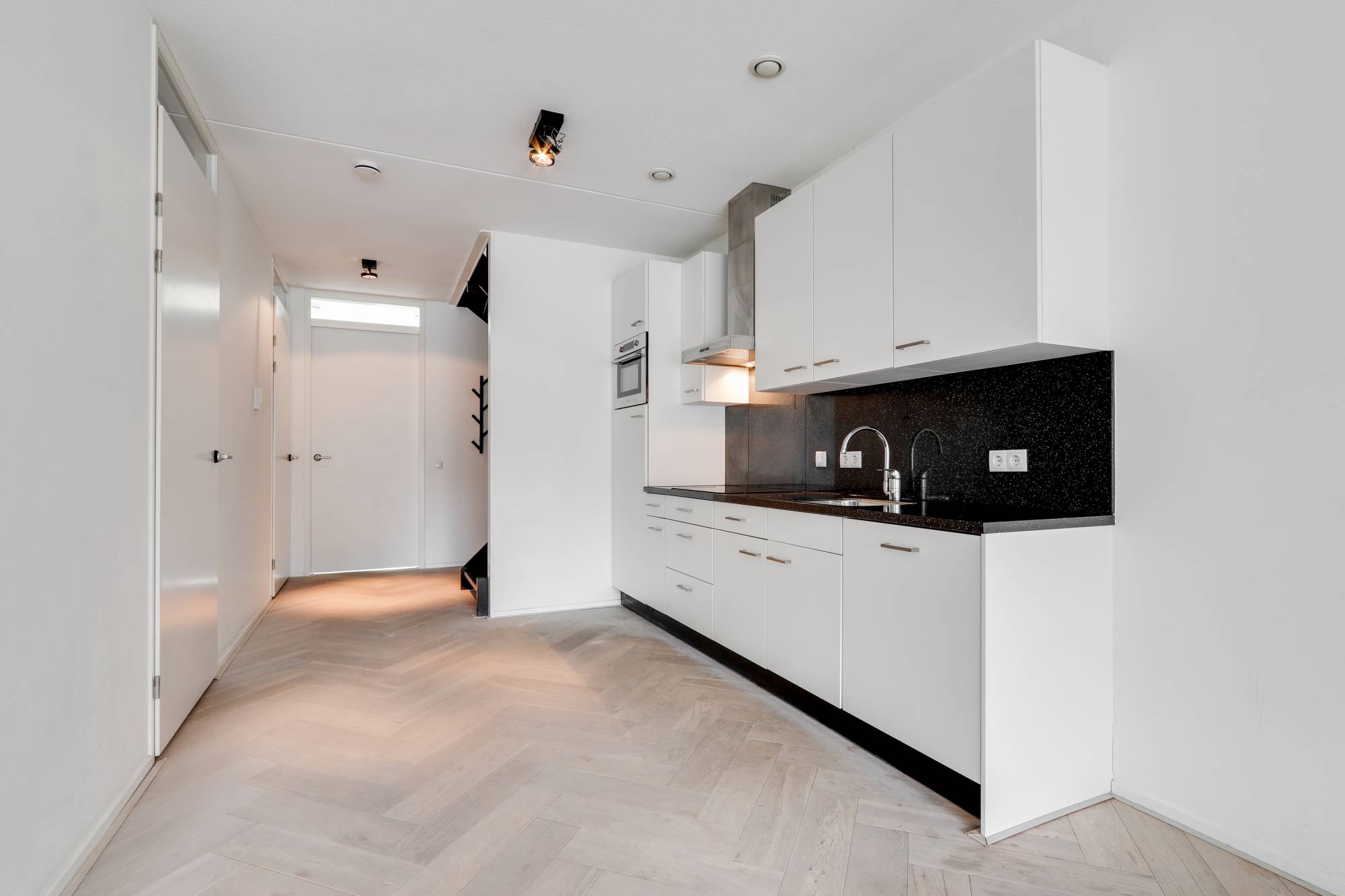 Woning te huur: Marcusstraat, Amsterdam