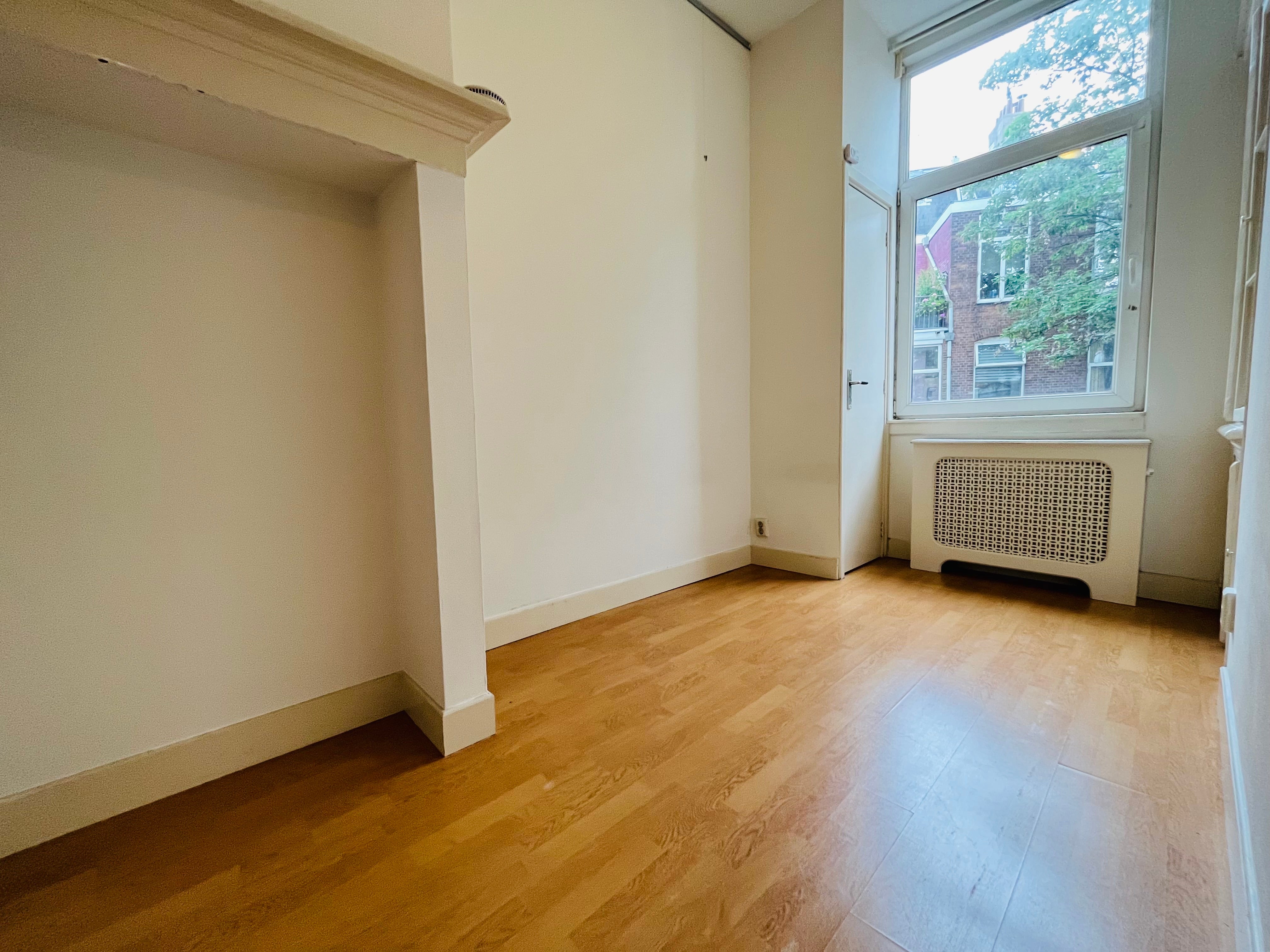 Appartement te huur: De la Reyweg 8, 'S-Gravenhage